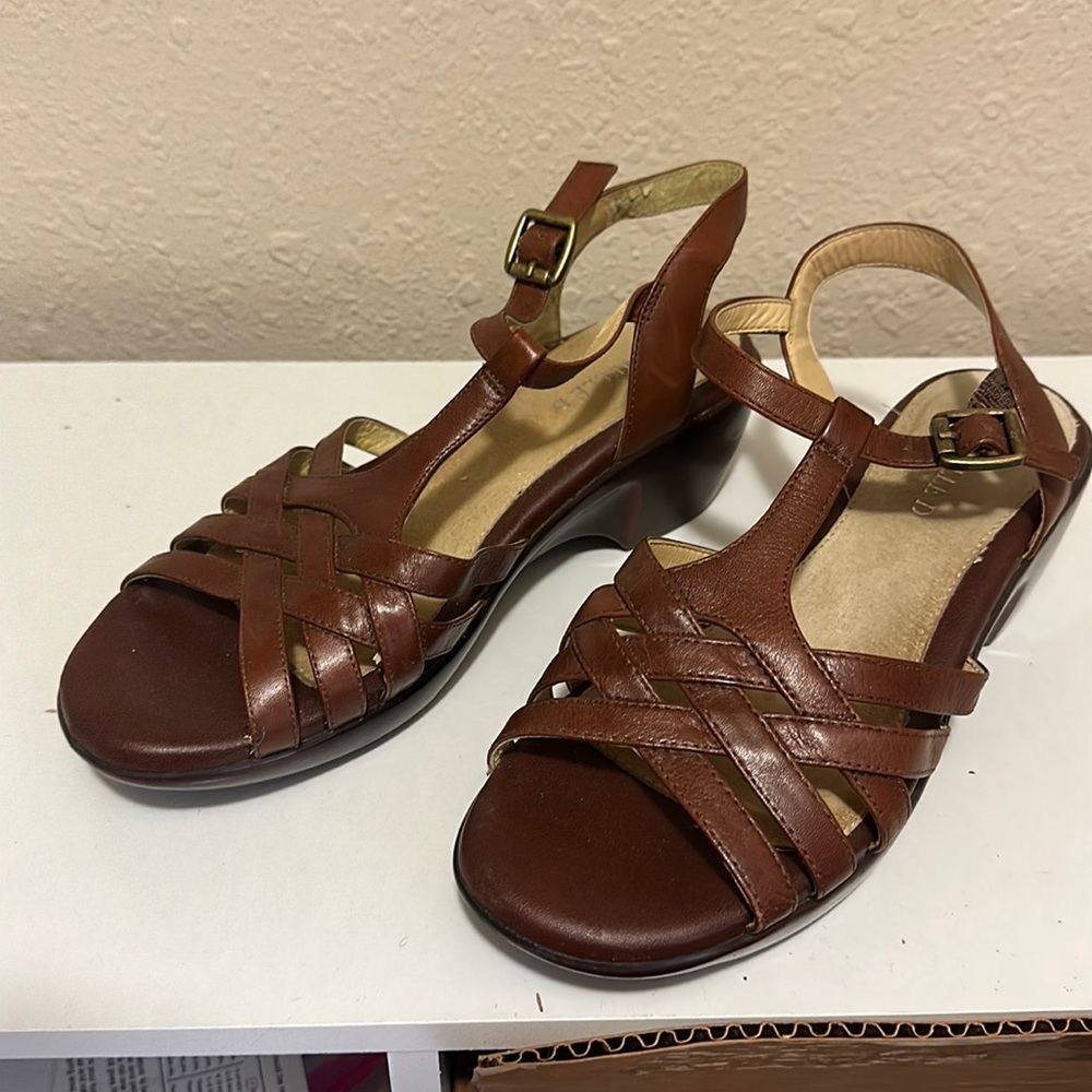 Cute dress Sandals